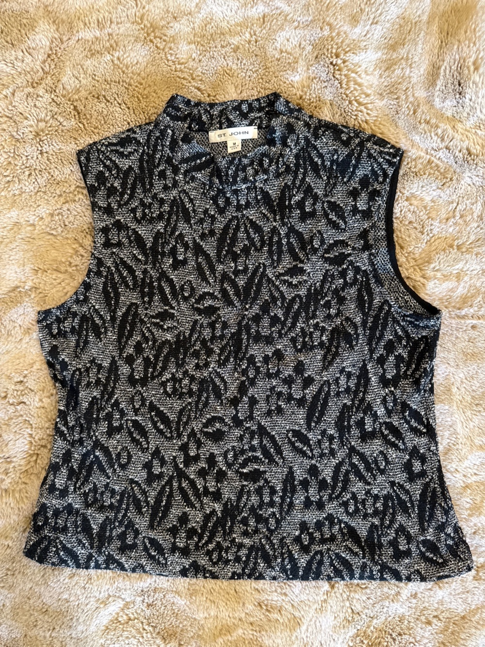 ST. JOHN Med Metallic Silver Black Knit Floral Mock Neck Sleeveless Shell Top